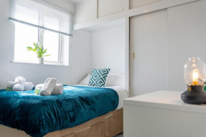 Host & Stay - Glazier Drive